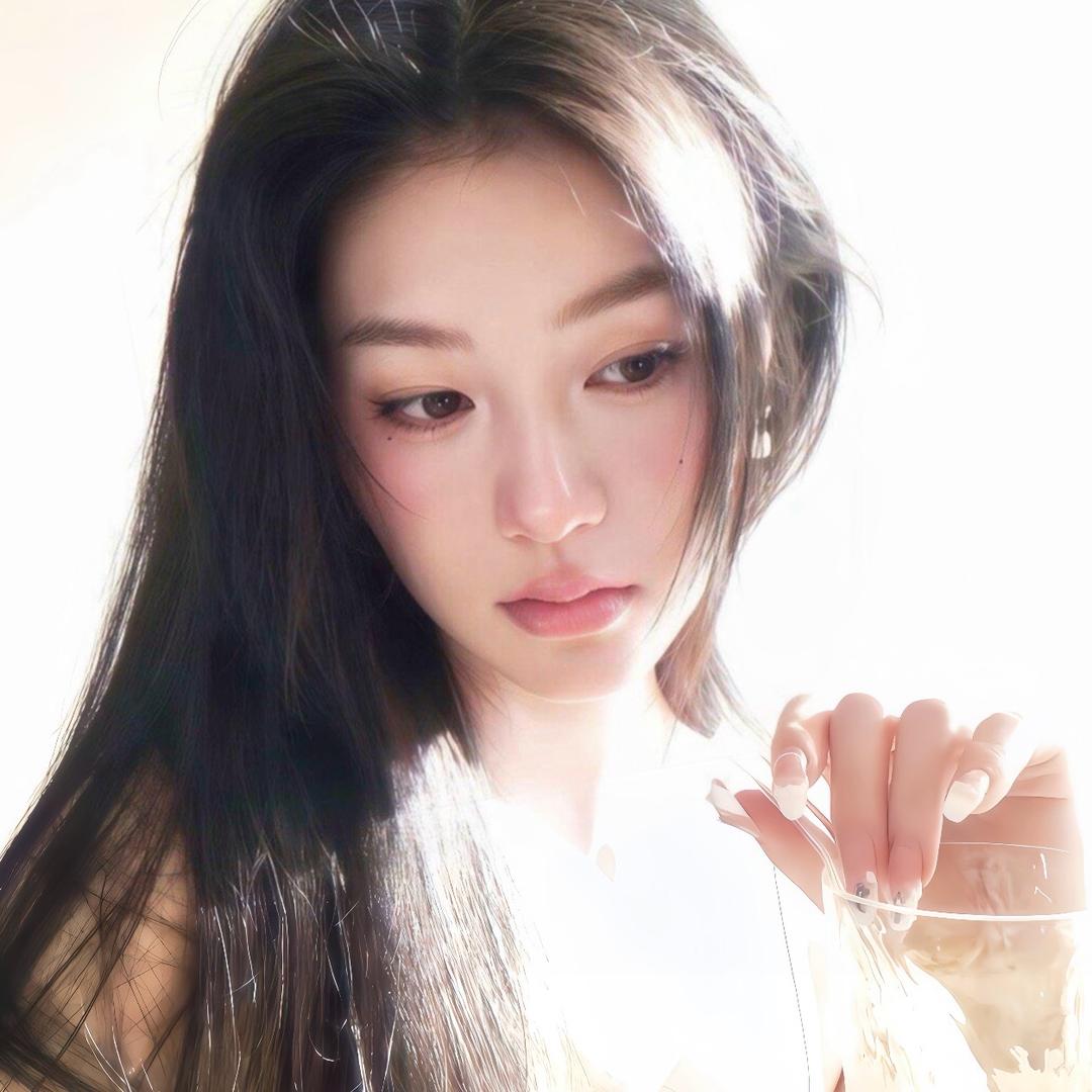 草莓番茄^