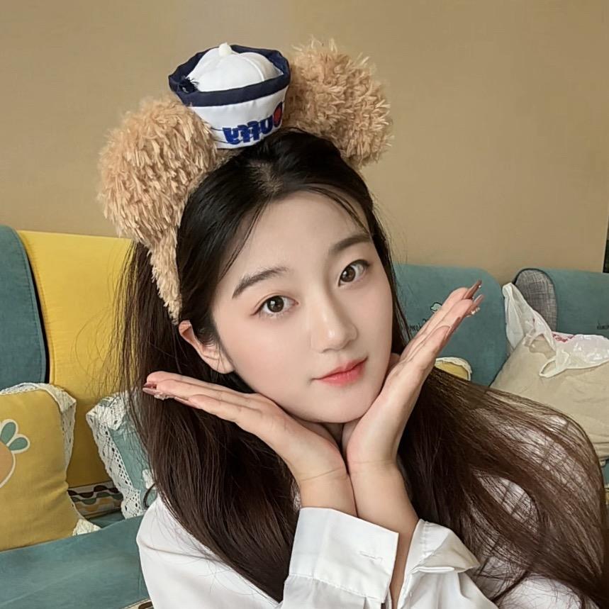 柏杨杨