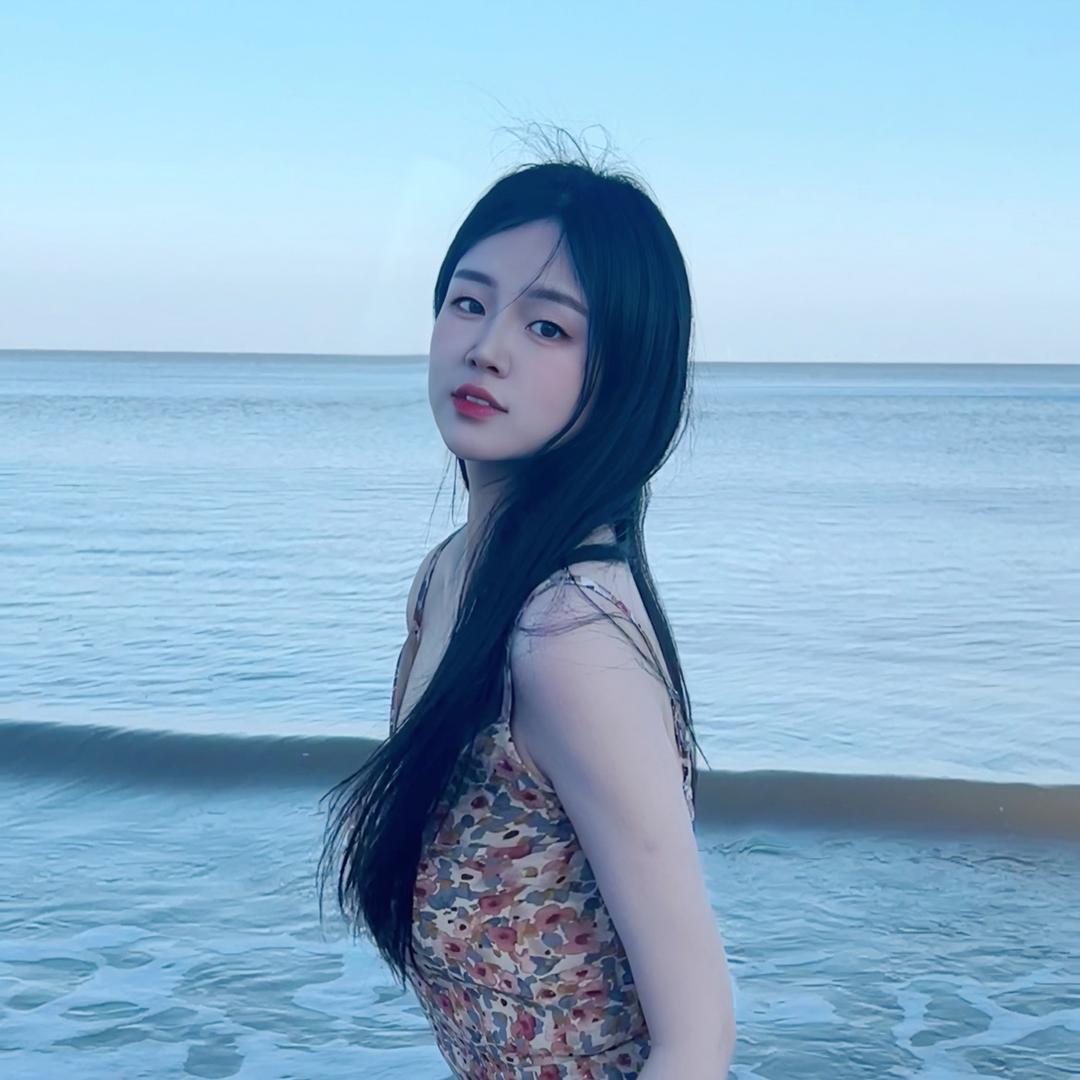 介美妞