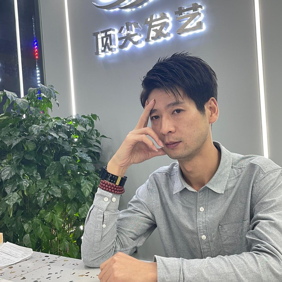 顶尖发艺·阿杰