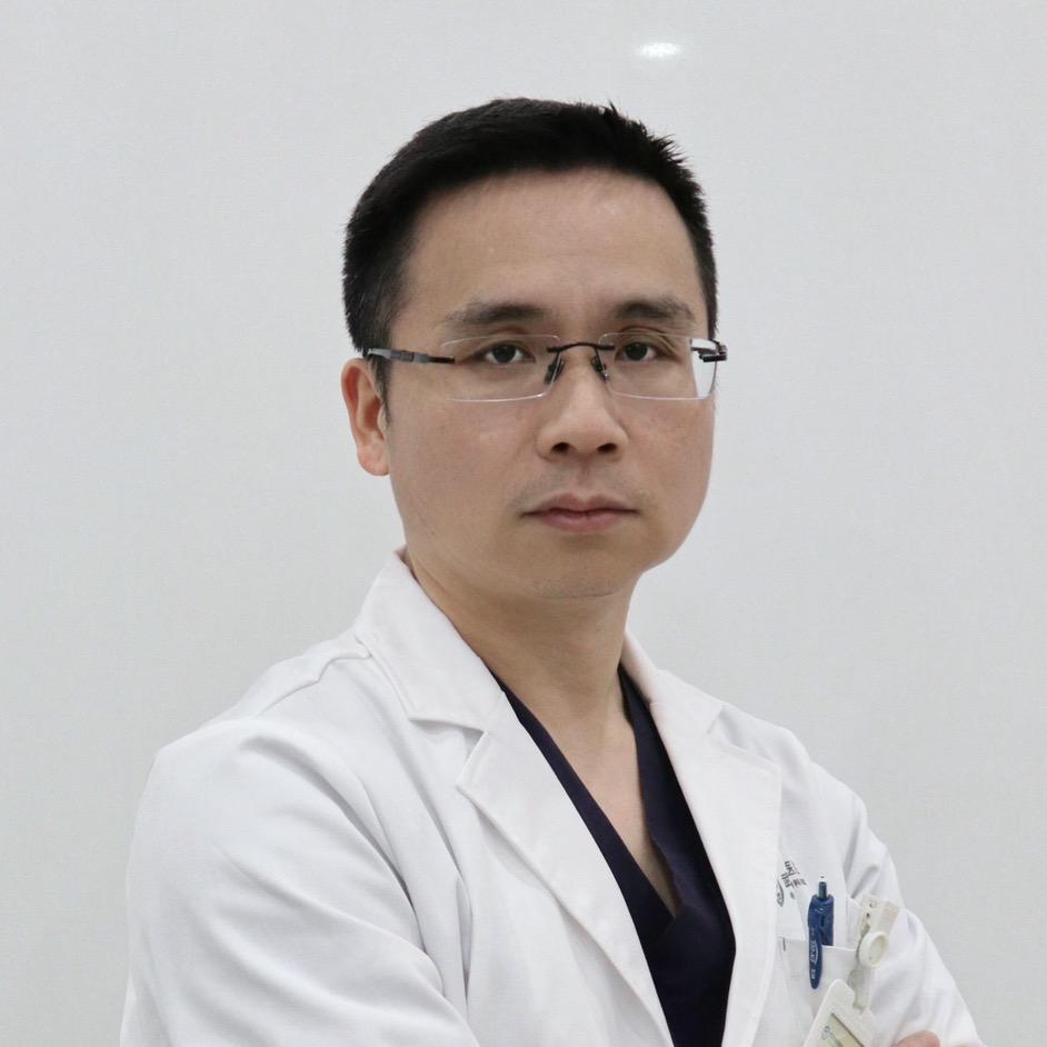 足踝外科 方真华主任