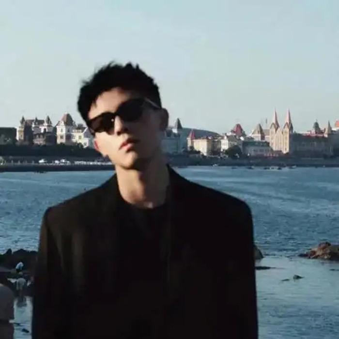 Mirrors（找对象版）