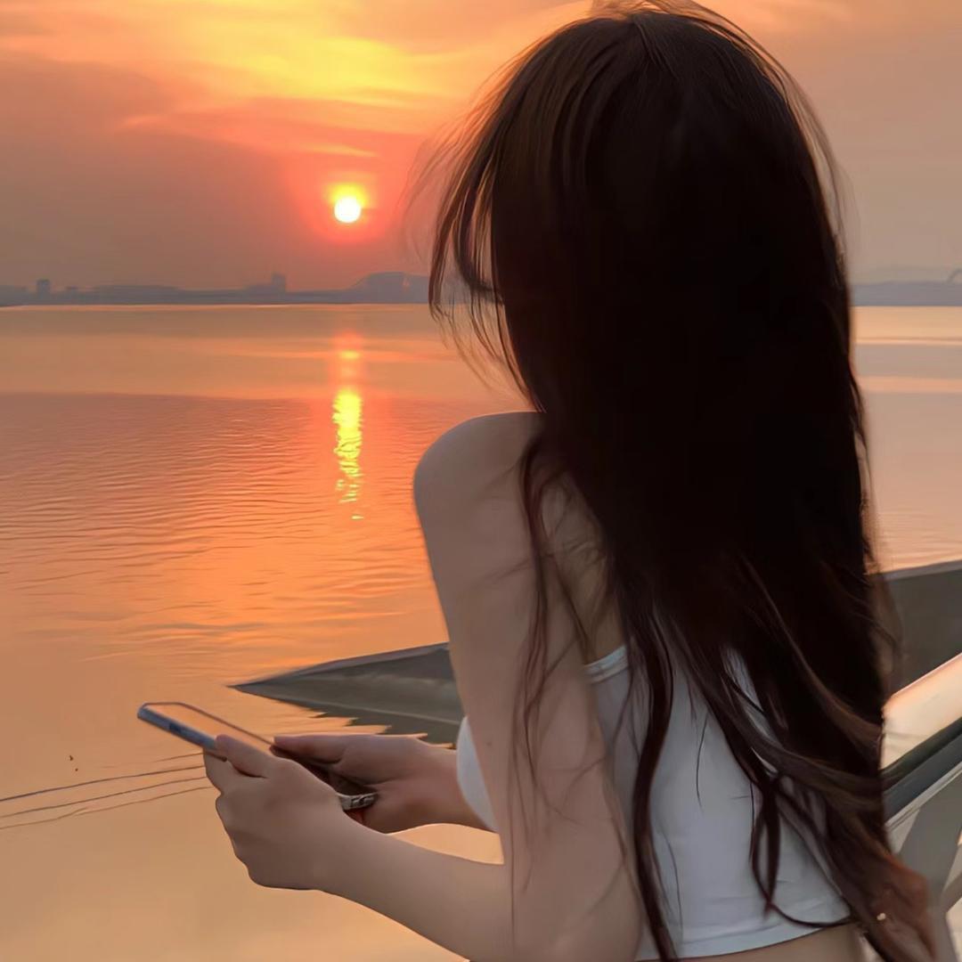 小桃兔兔（努力版）