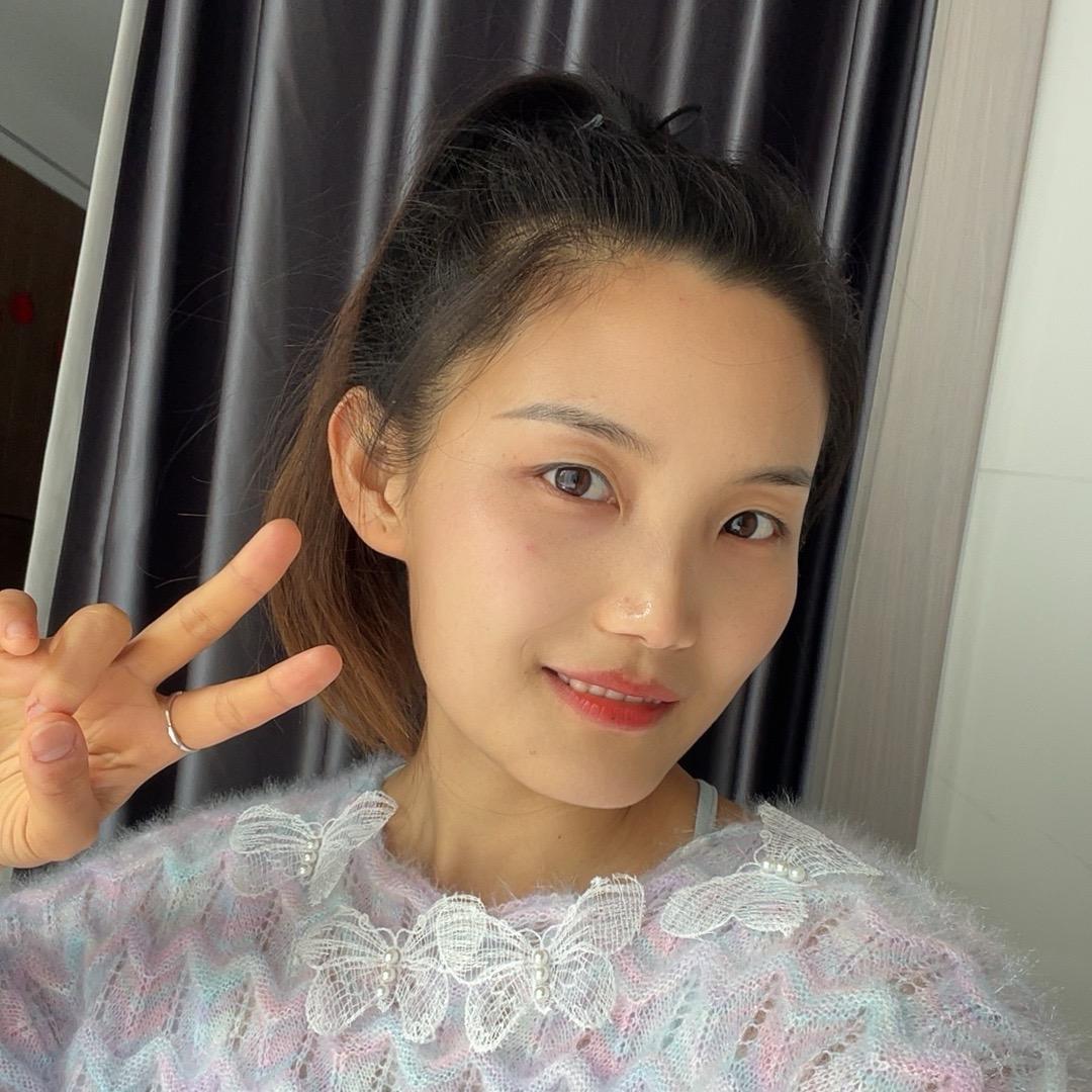小如(很爱吃)