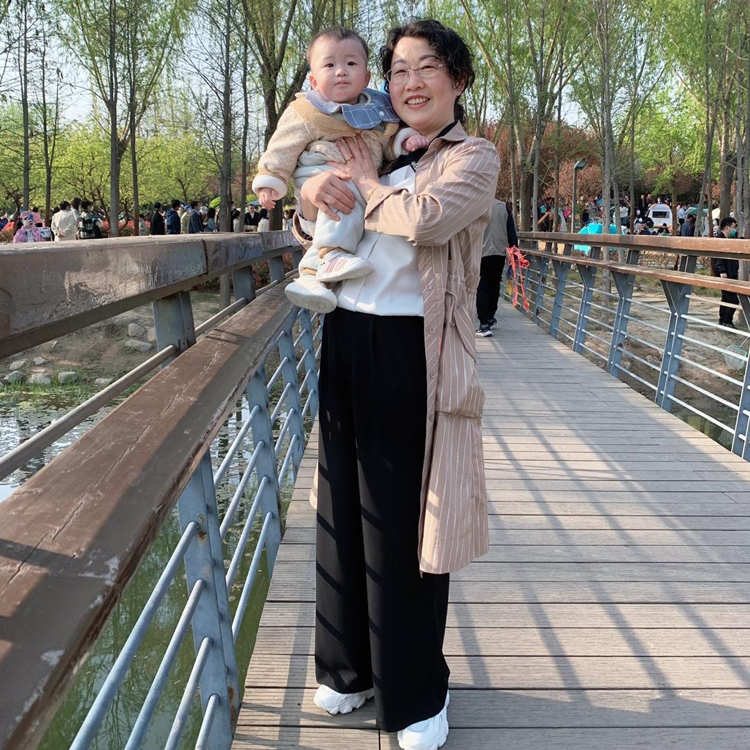 腊梅花开拒绝聊天合拍(不要连赞)