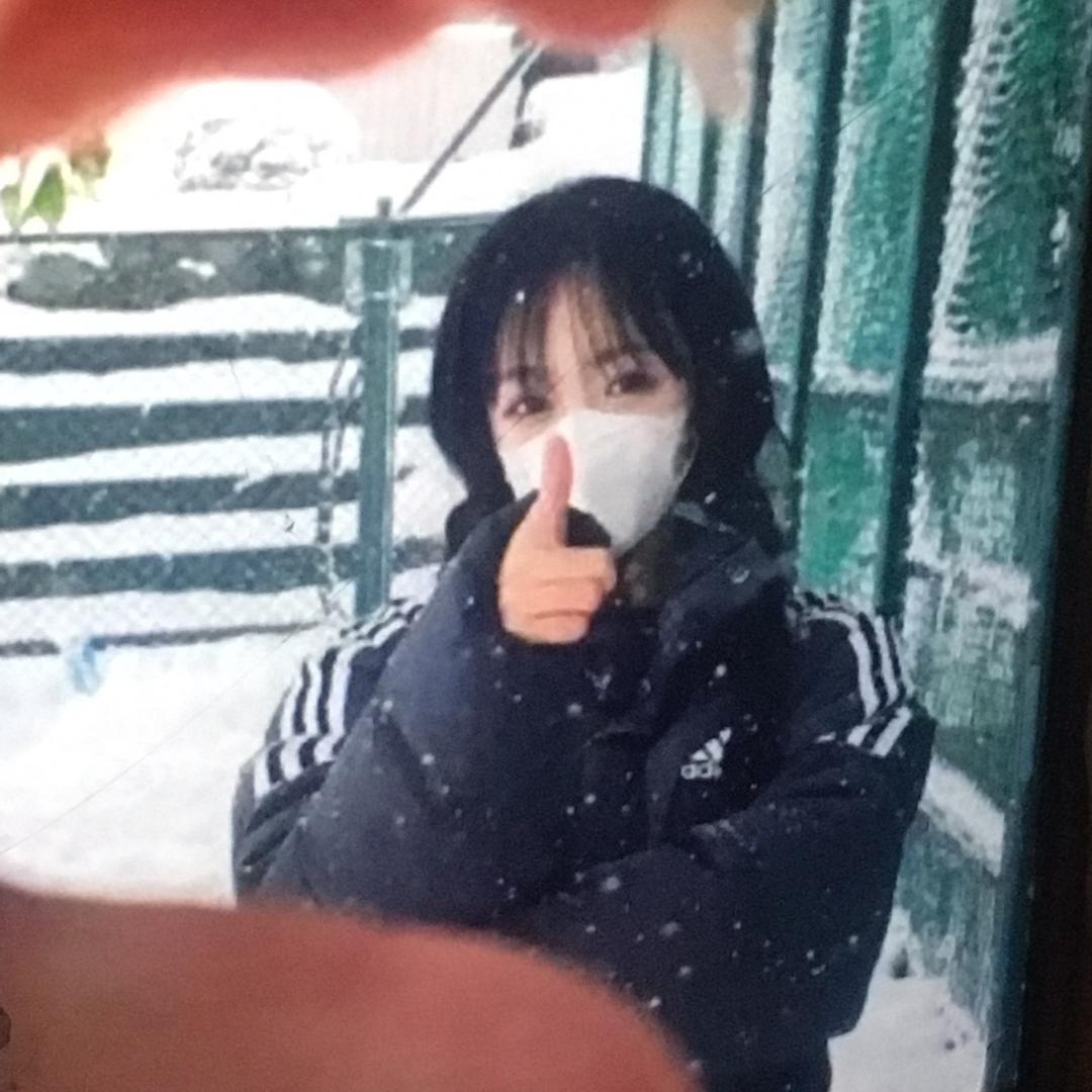 小依