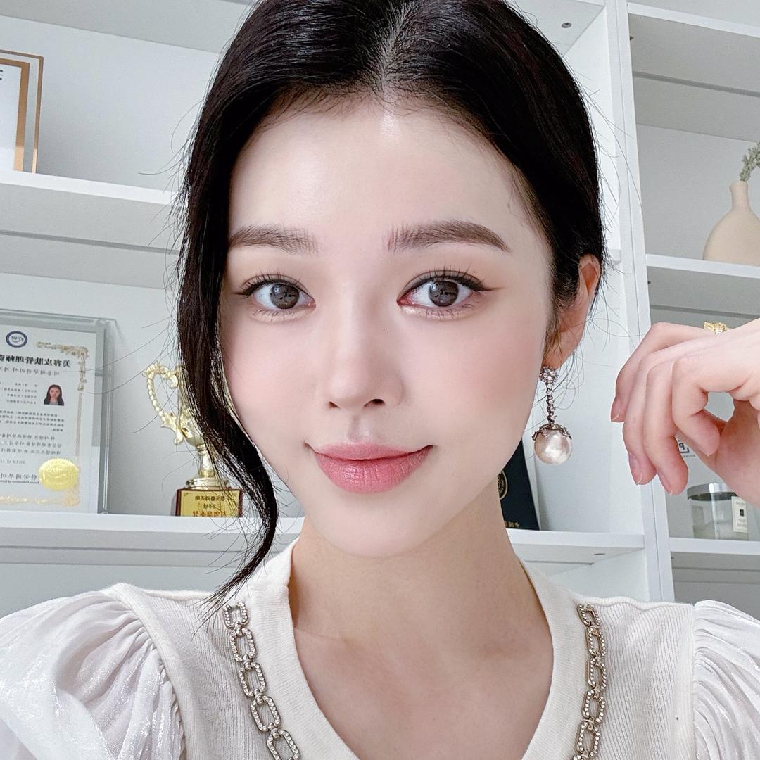 李韶恩在上海