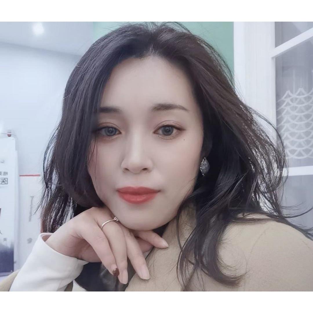 鹤壁贞美