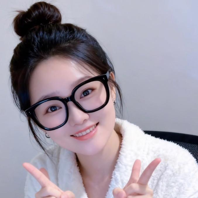 微笑女人👩
