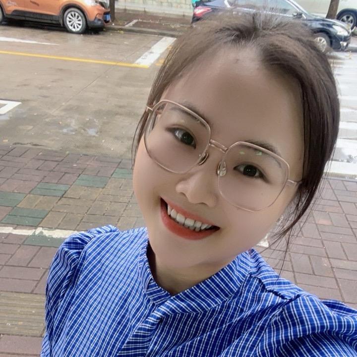 康滋坊（桃胶，海底椰雪梨膏每天下午3点）