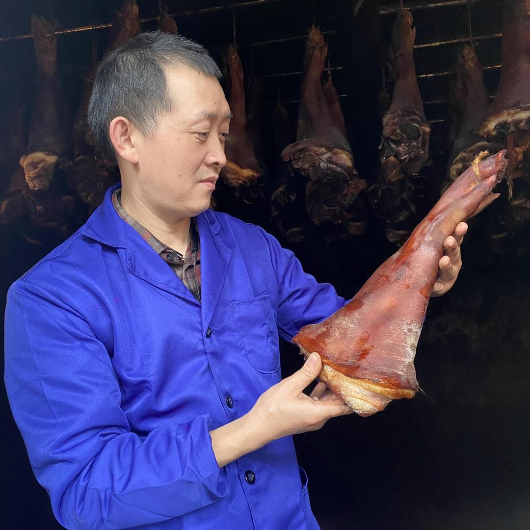 舒彬腊匠（香肠加工）