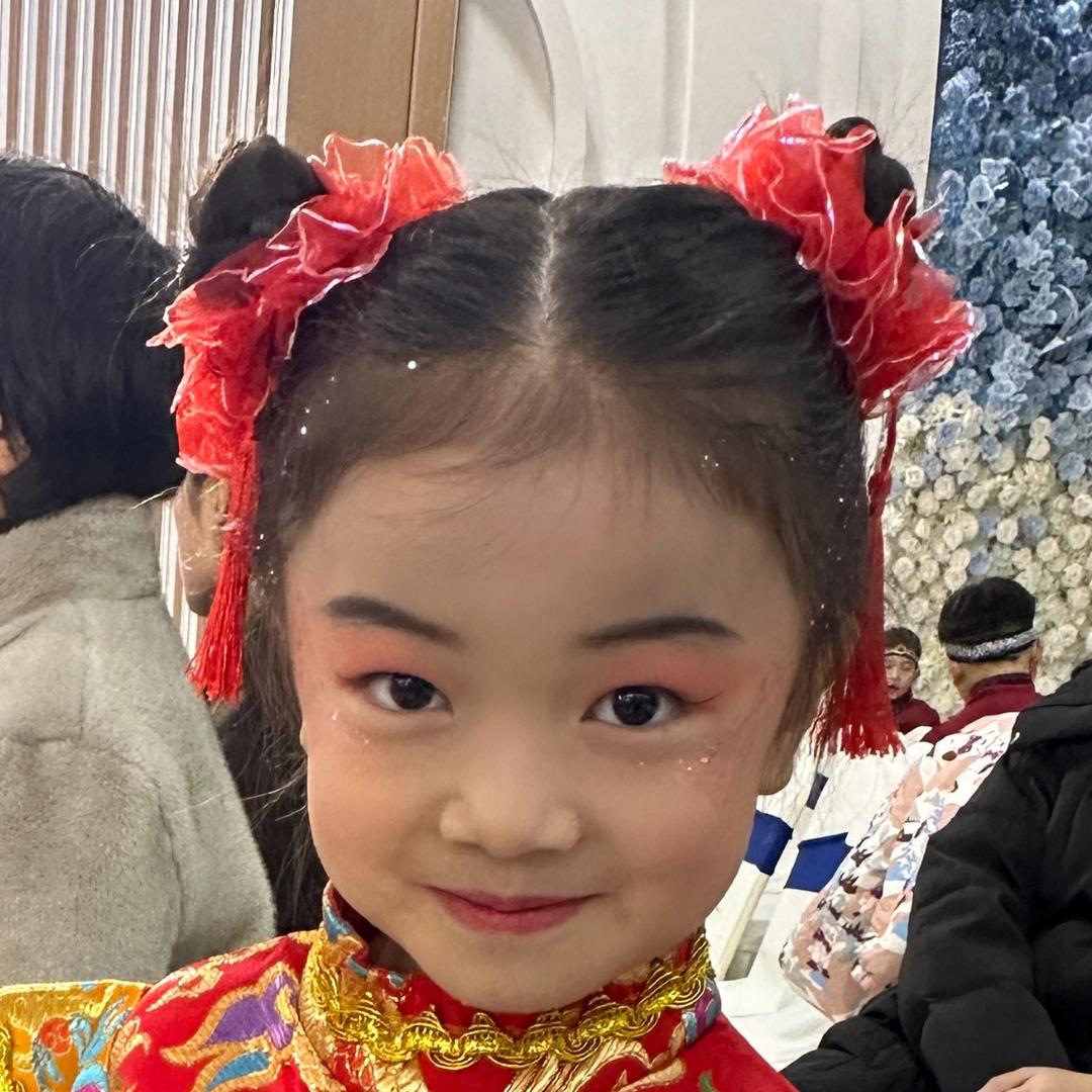 龙超塑料机械厂