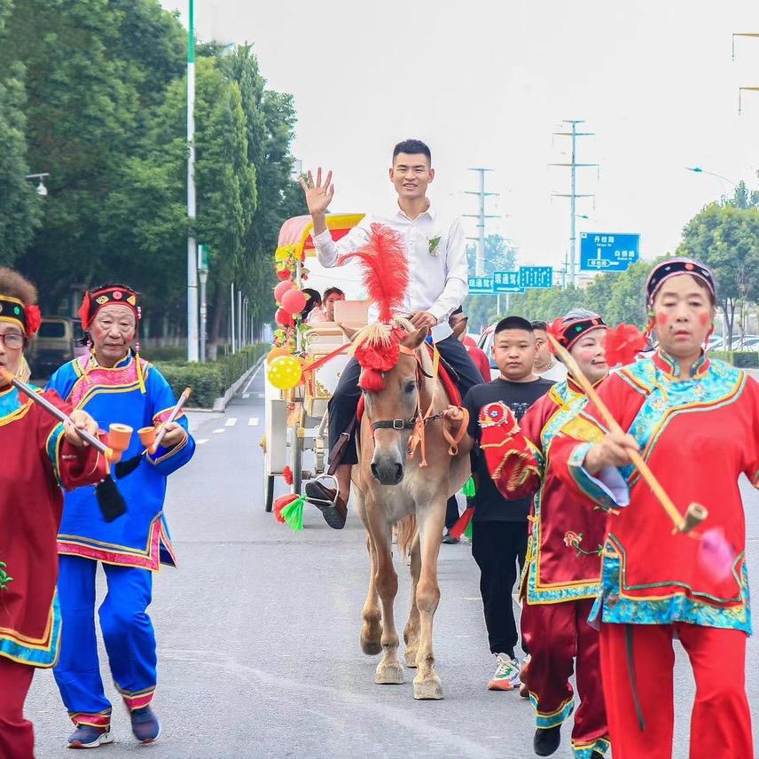 驻马店花轿接亲服务队