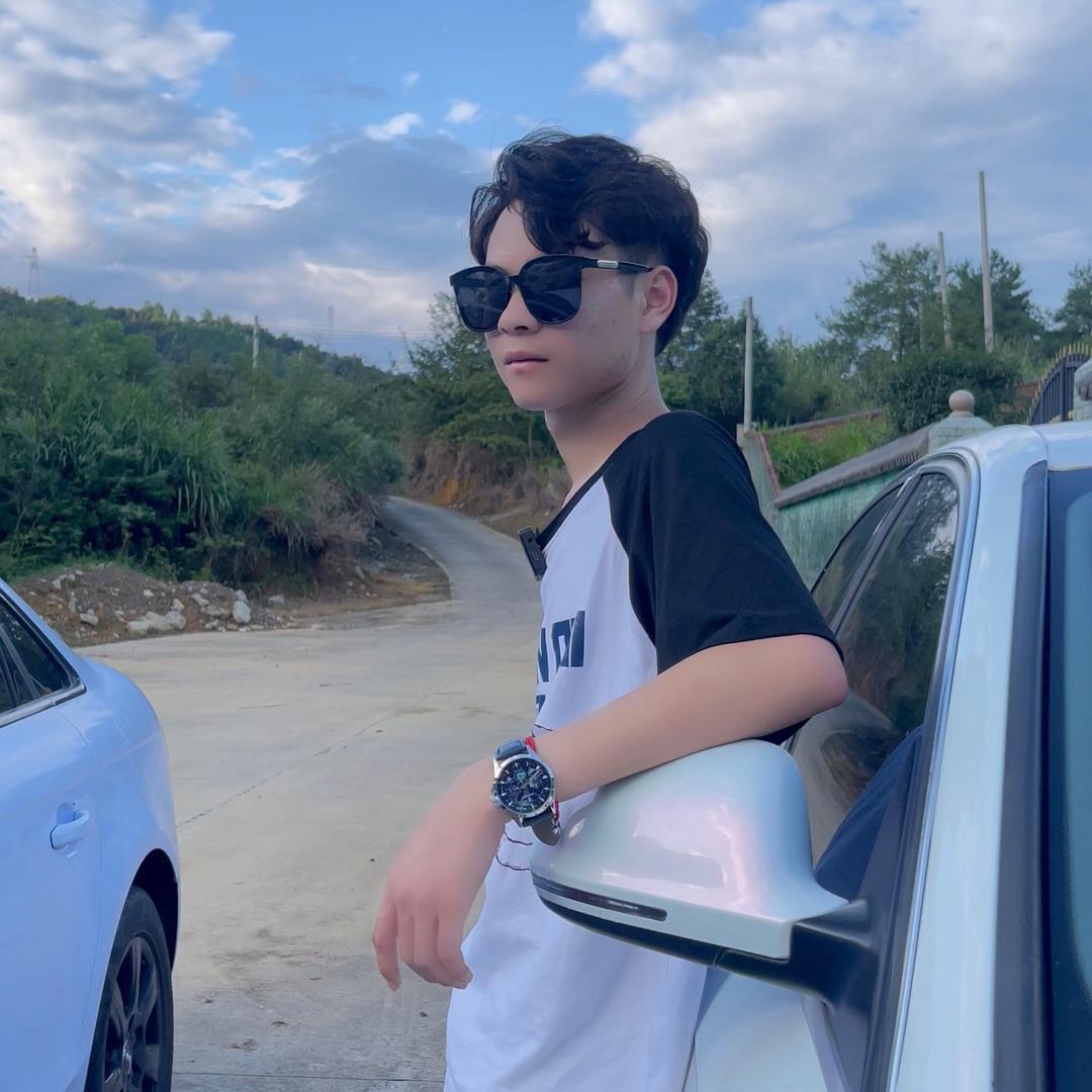 土豆二手车有限公司