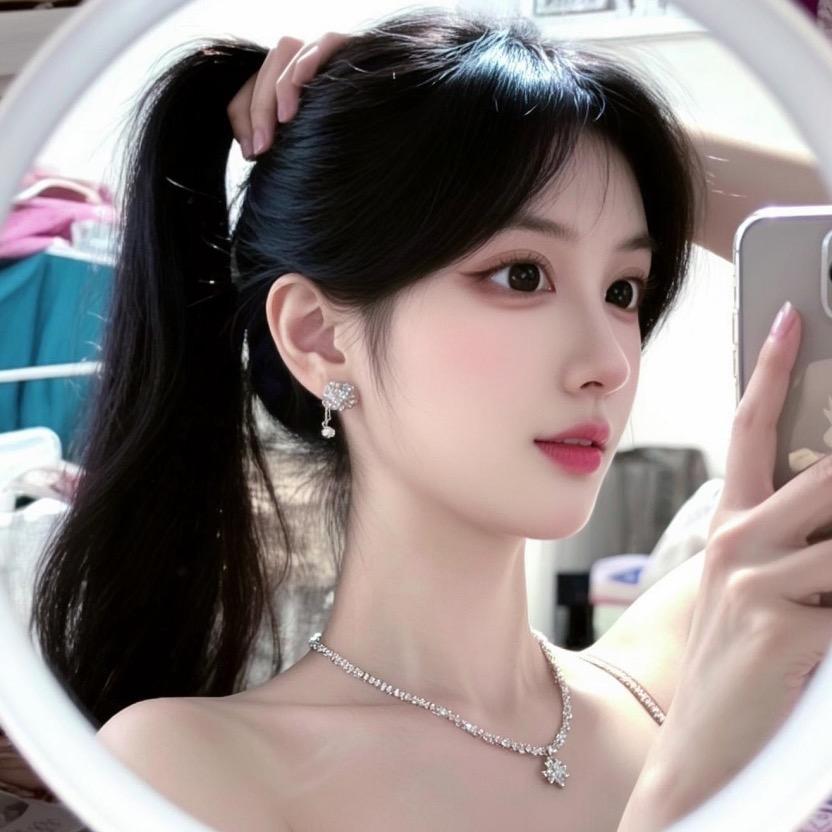 颜子月