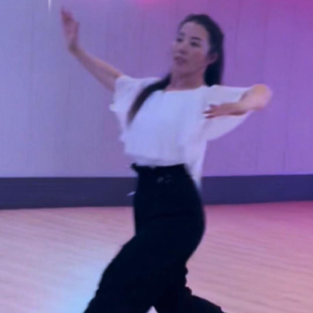 莫言（摩登舞)
