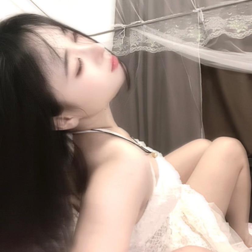 笨蛋比个耶^_^