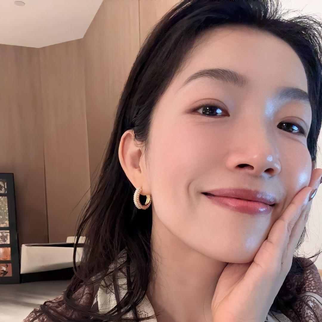 幸运燕儿(时尚穿搭)