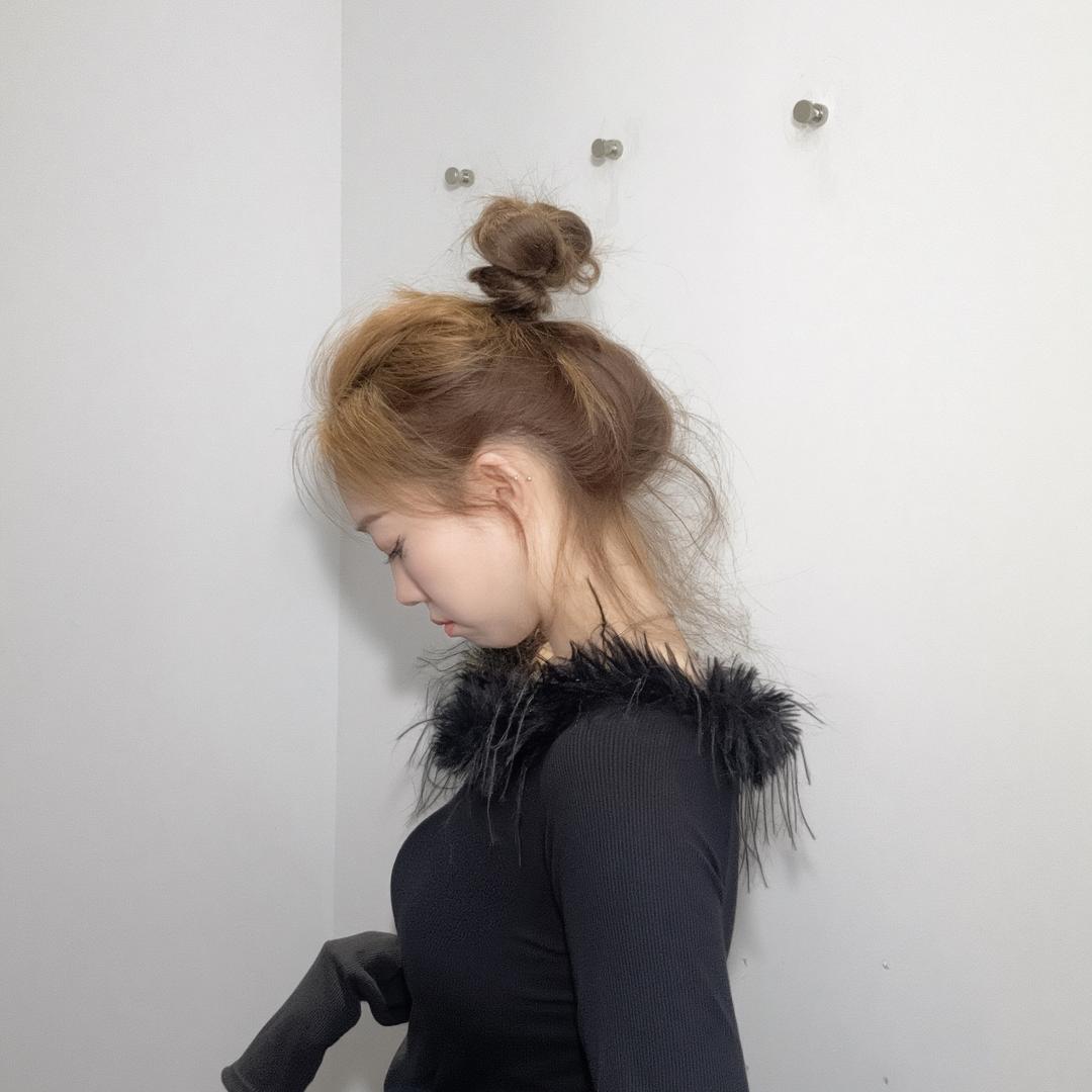 十月的月❛‿˂̵✧