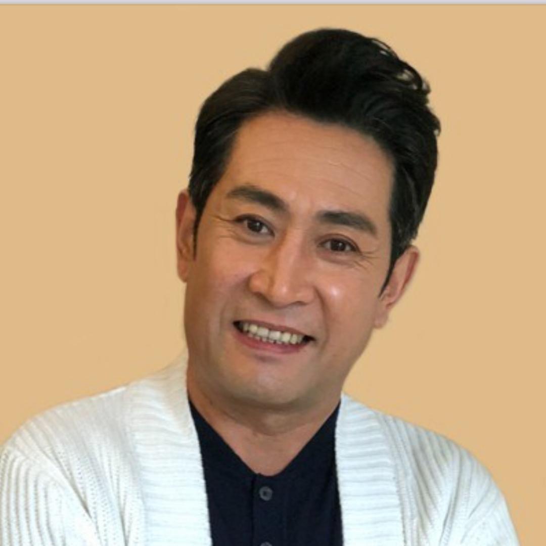 演员王岗