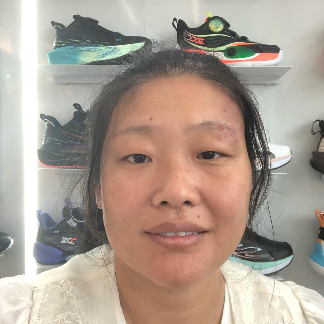 洪洞七波辉童装童鞋