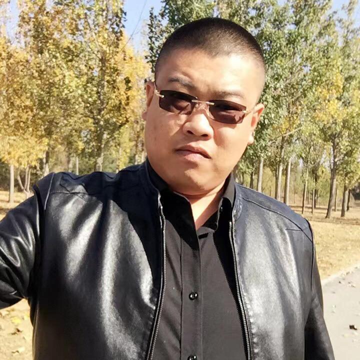 李 航