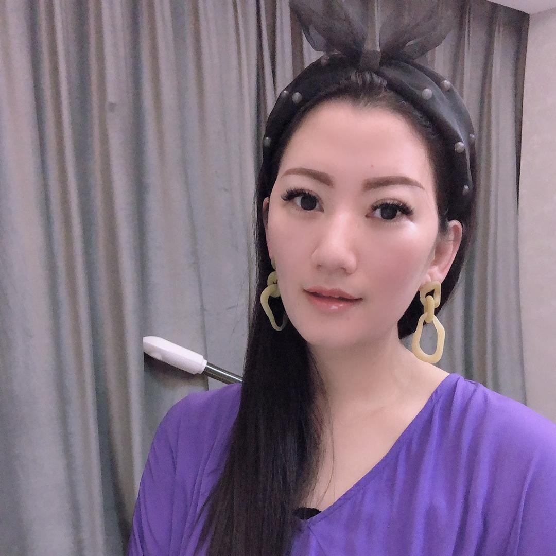 王芳·新财富商机购车🚗领补贴召合作