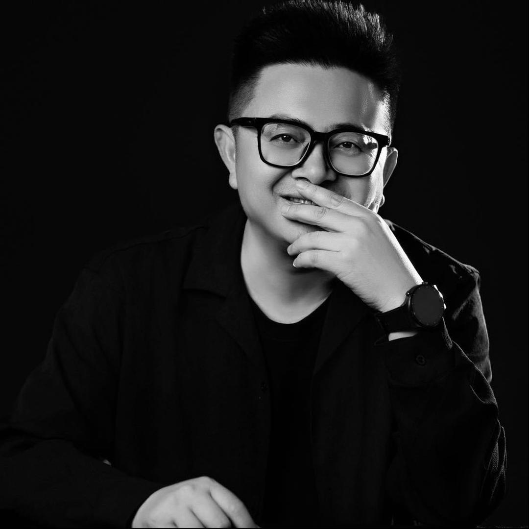 溪山行旅艺文居停主理人／設計師／胡先生