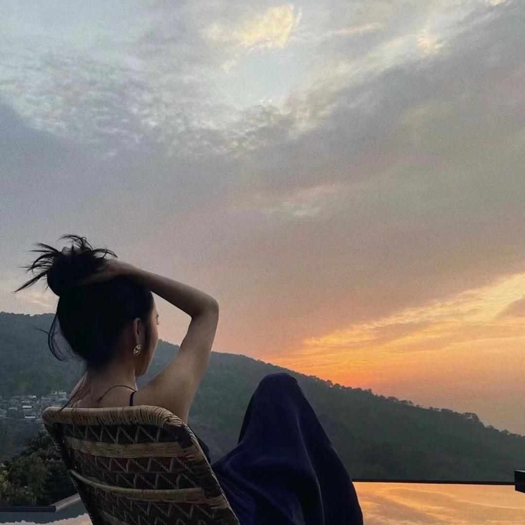 云南一片板实木茶桌（昊阳茶具）赵英