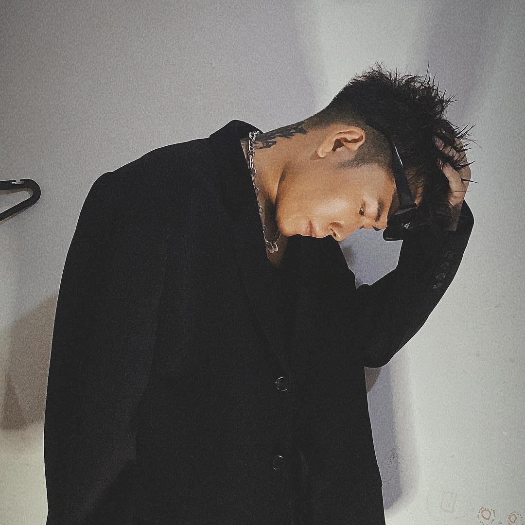 成宇（砥砺前行）