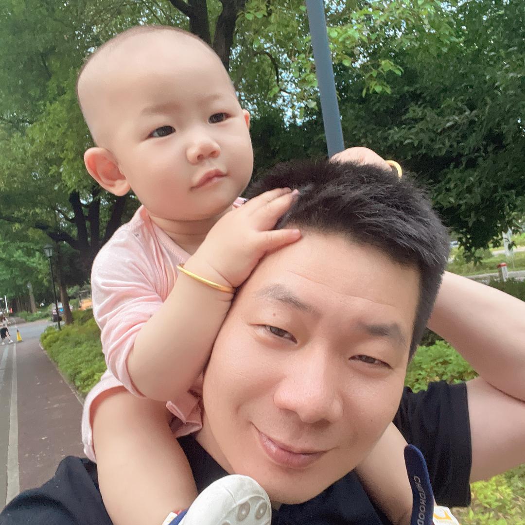 爆仓的李组长