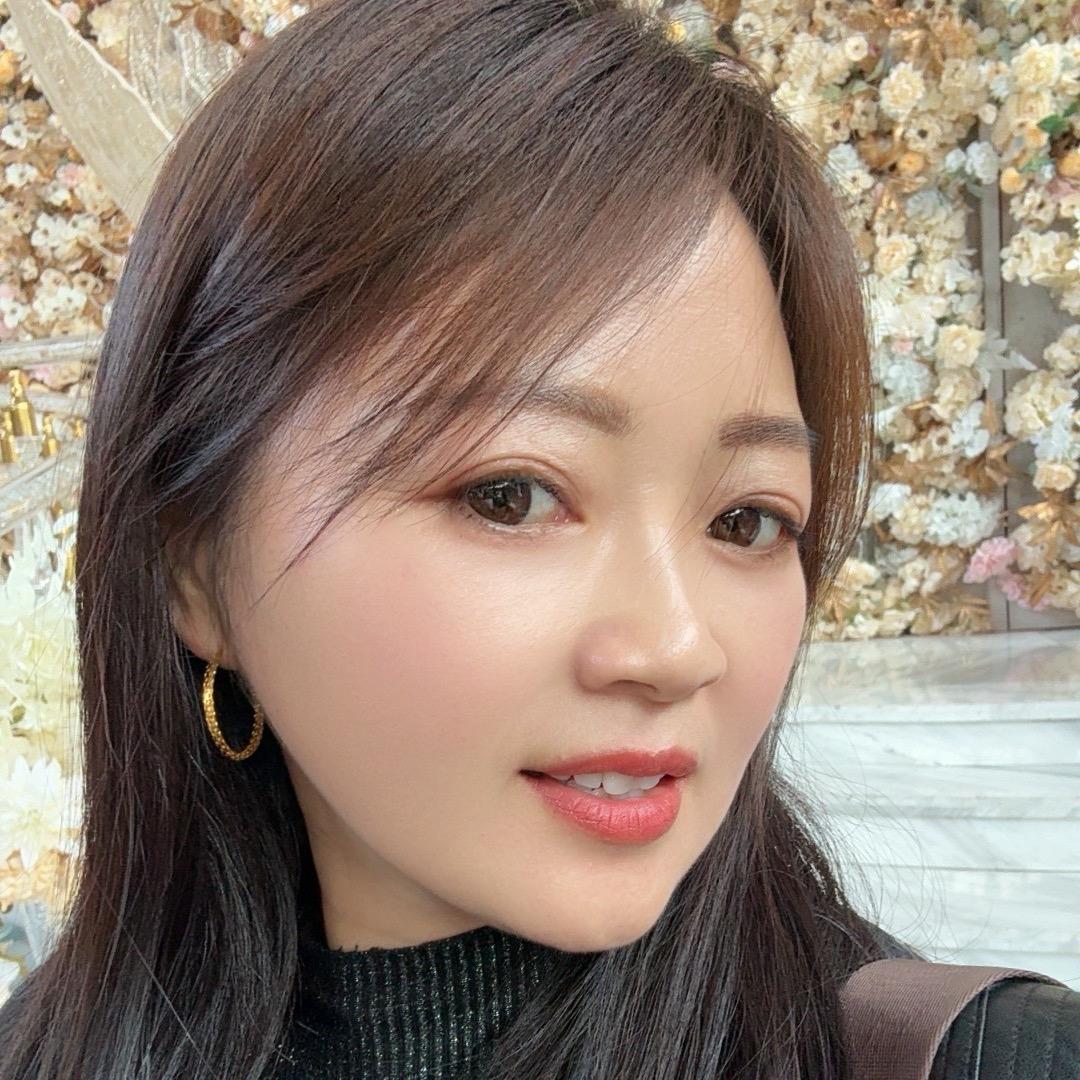 @爱情海婚恋公司总部于老师1