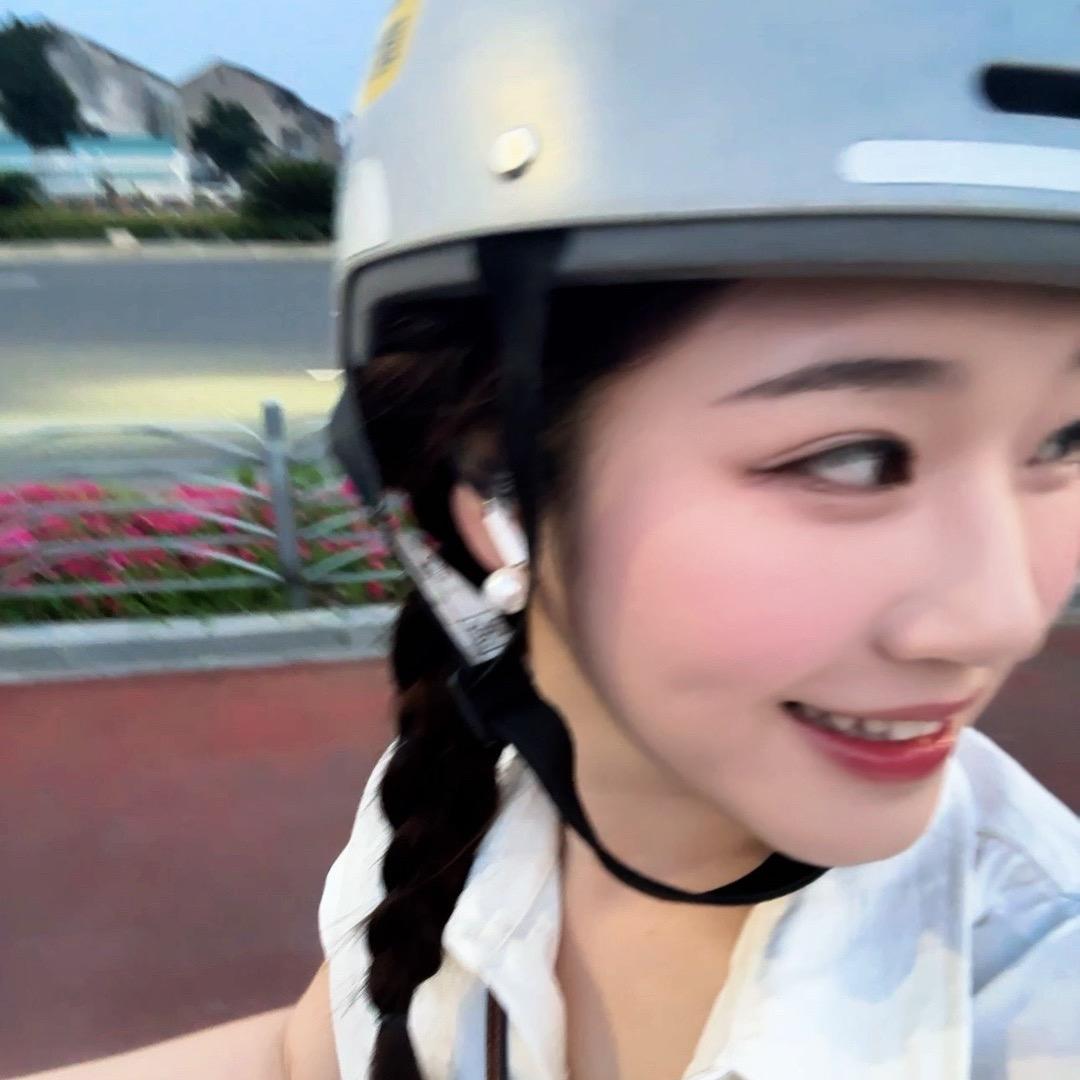 一只小蛋黄