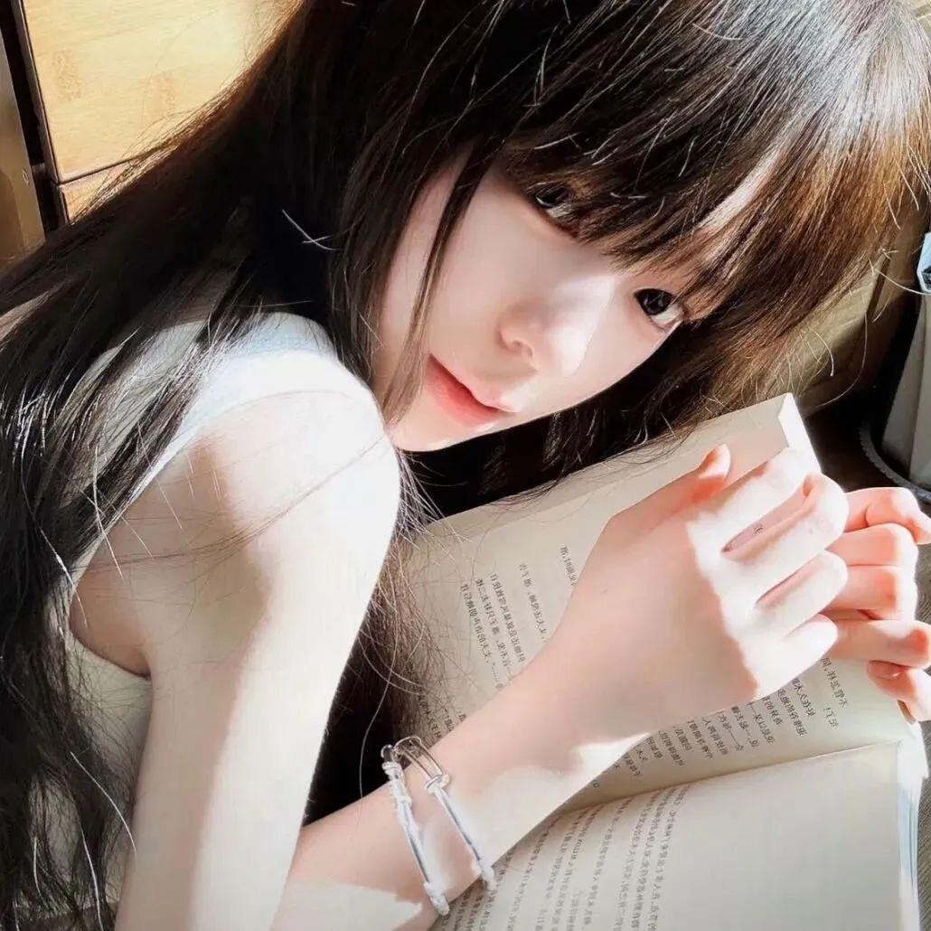 蒜蒜.