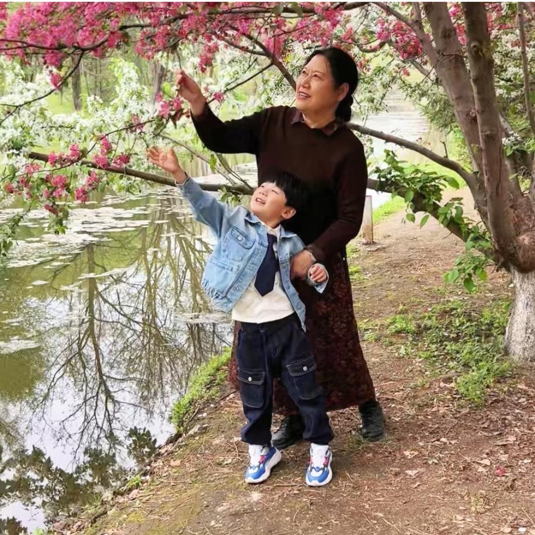 🍎小鱼儿姥姥🍎