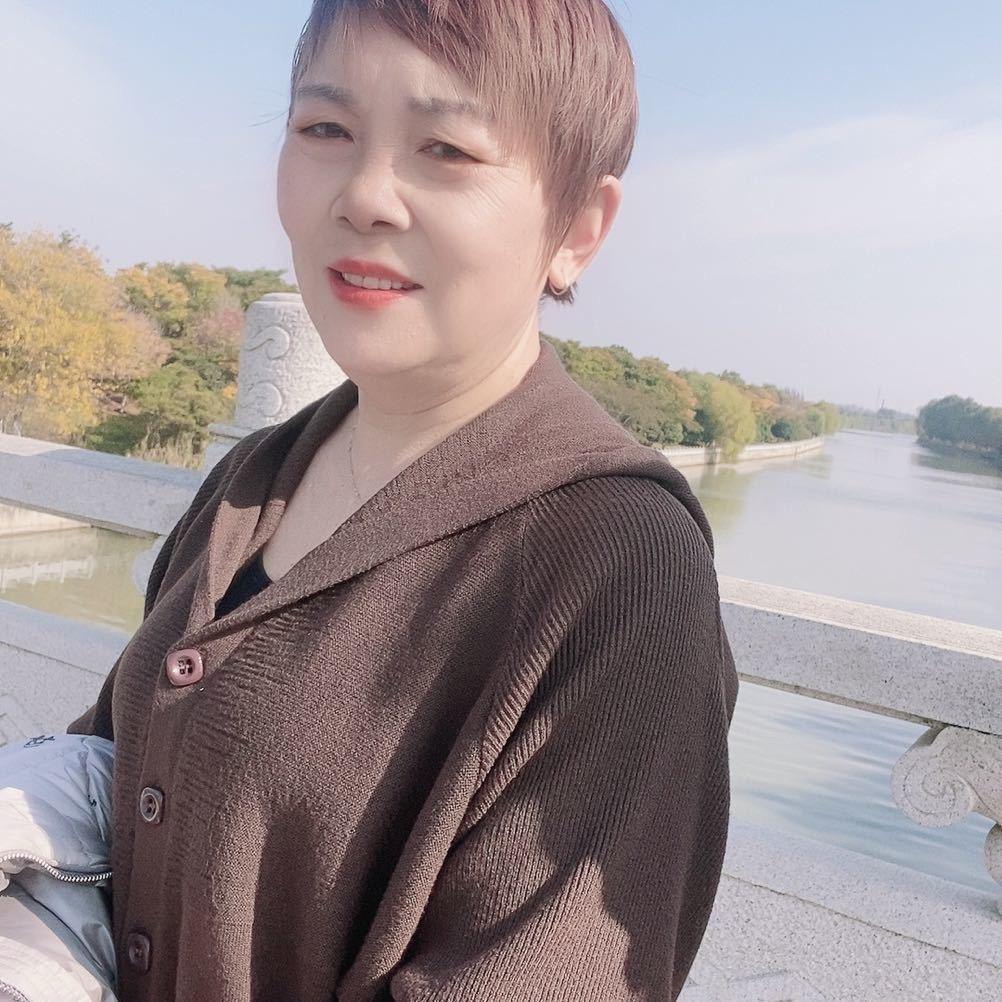 周培英