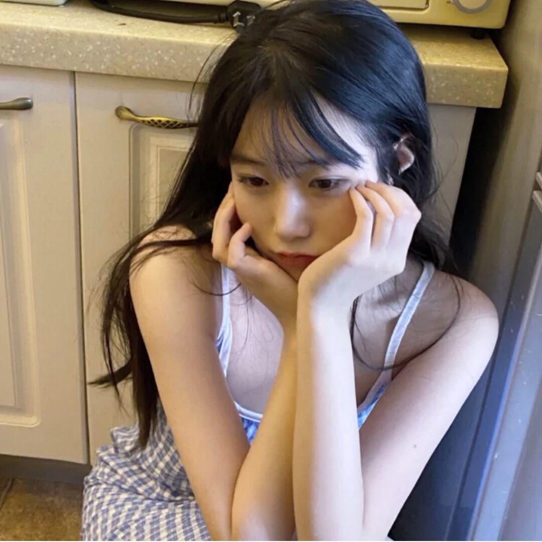 ⁥
