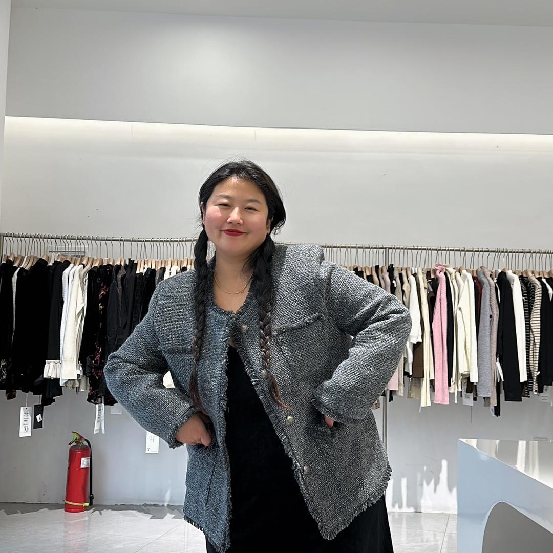东明县唯美服装店