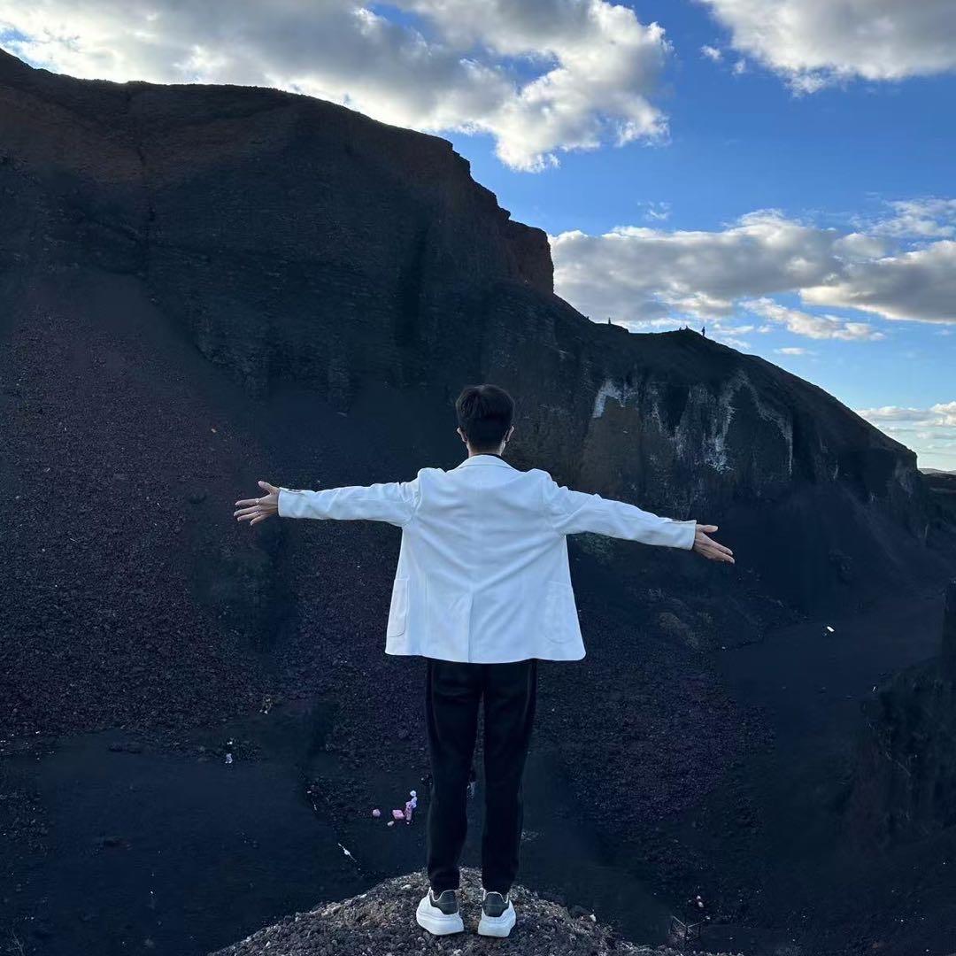 明天一定早睡🍪