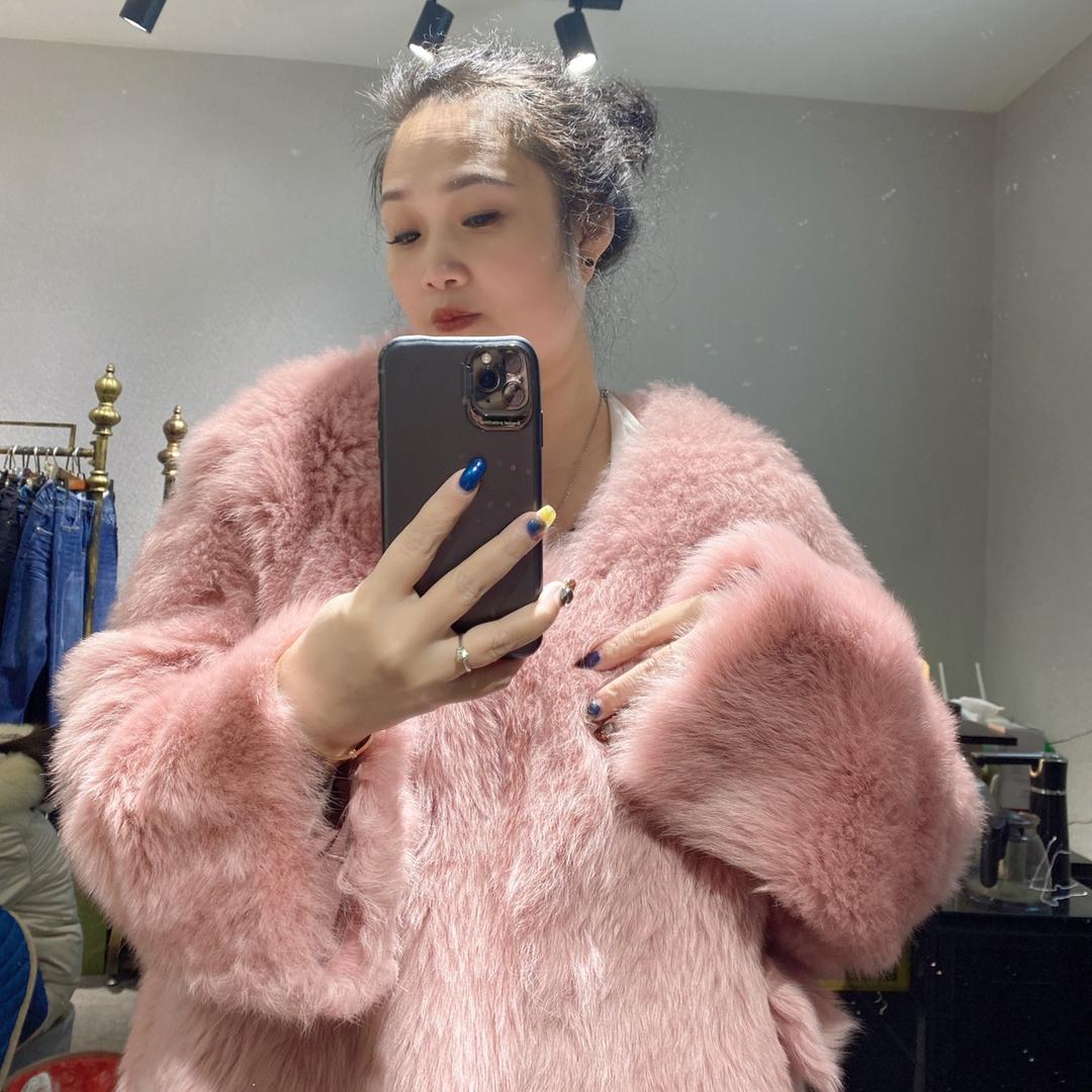 巴黎.春天服装、珠宝💎黄姐