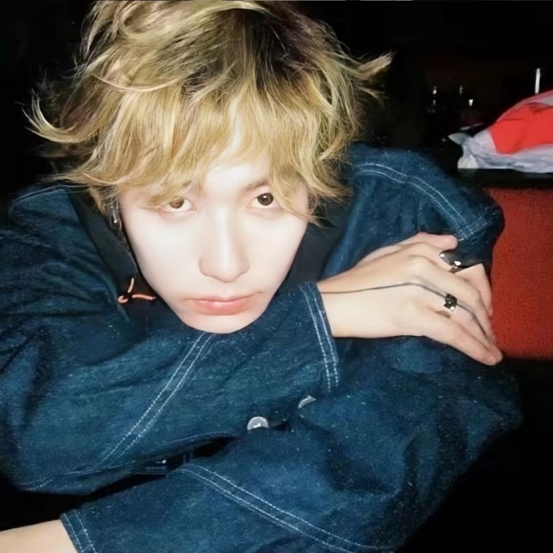 Huang t