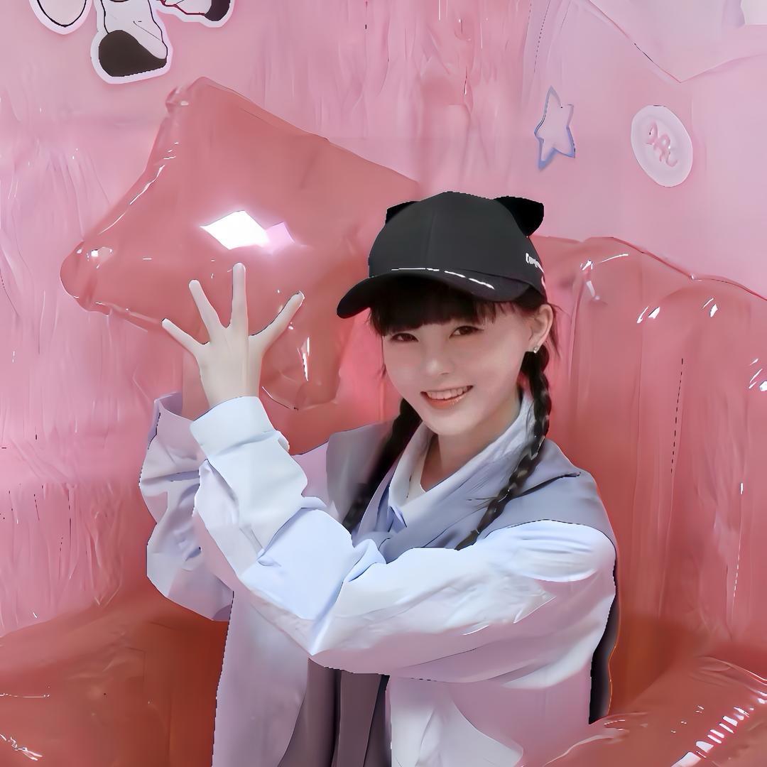 🐱花里胡雪¹⁰²⁴