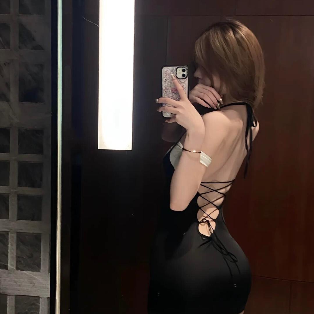 陈依果【夕卜】