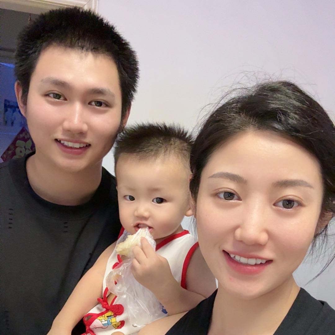 牙弟（年年舅）