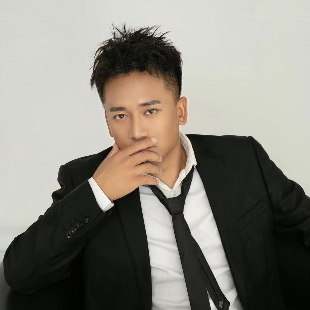包头魏冬旺减龄免打理烫发