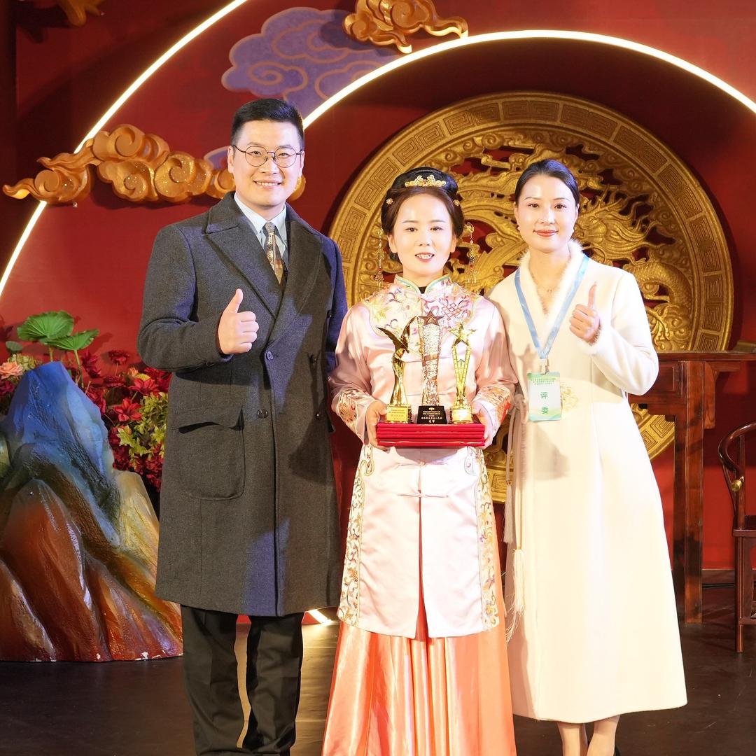 武功♥新娘跟妆♥中式婚礼执礼喜娘