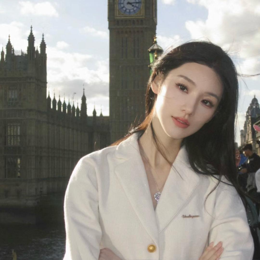哆啦白月光