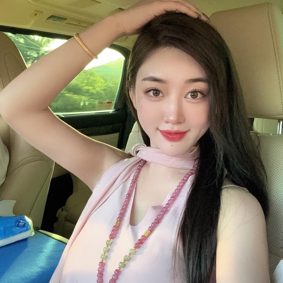 宝儿BOA💕💕