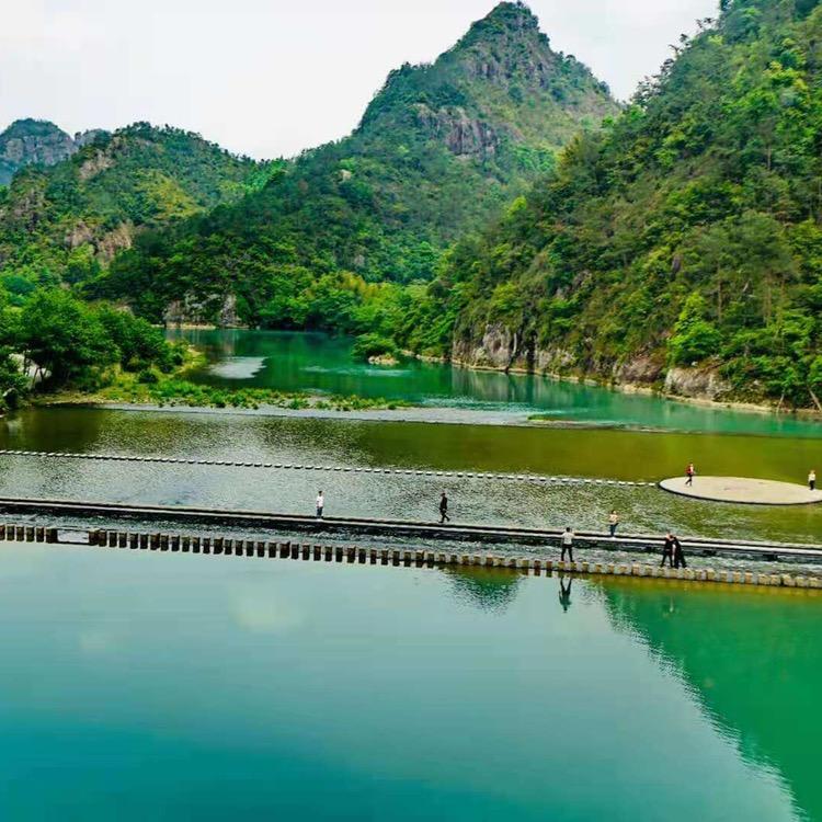 拉拉拉拉正能量