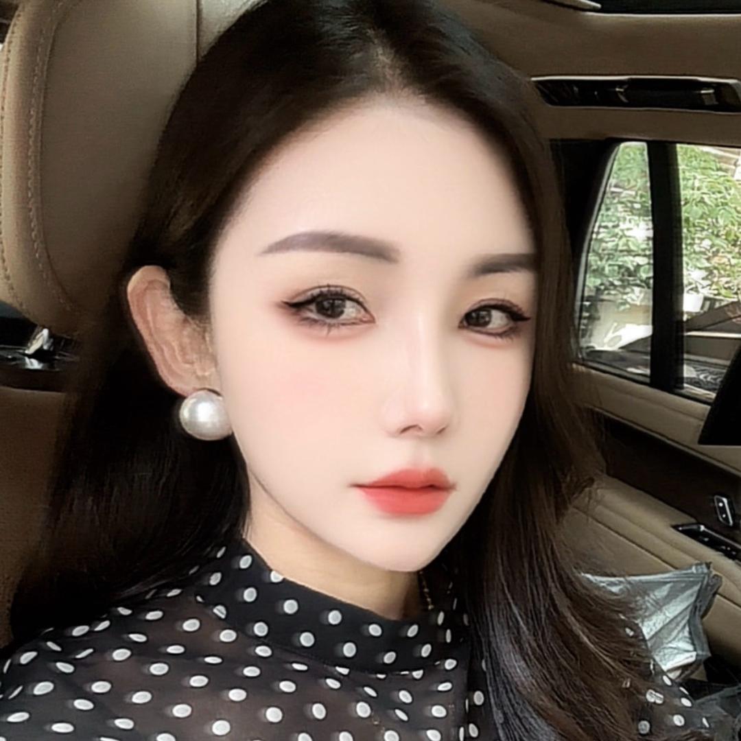 注塑机周边辅机汪婷